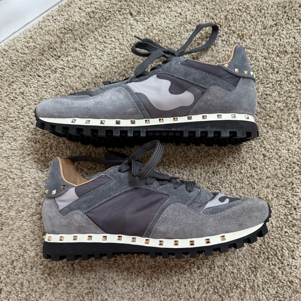 Valentino Garavani Rockstud Camouflage Suede Sneakers Size 39